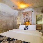 Lubberona Cave Cappadocia *