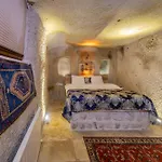 Lubberona Cave Cappadocia