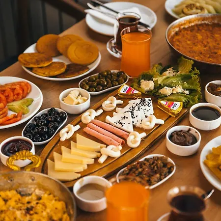 酒店 Lubberona Cave Cappadocia *