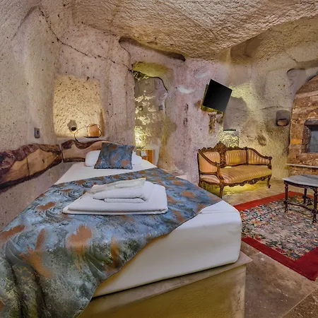 Lubberona Cave Cappadocia