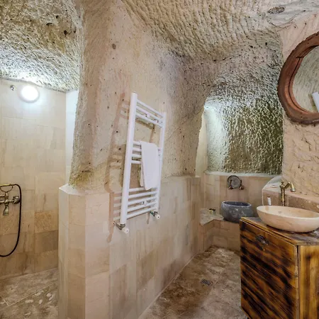 Lubberona Cave Cappadocia * Nar