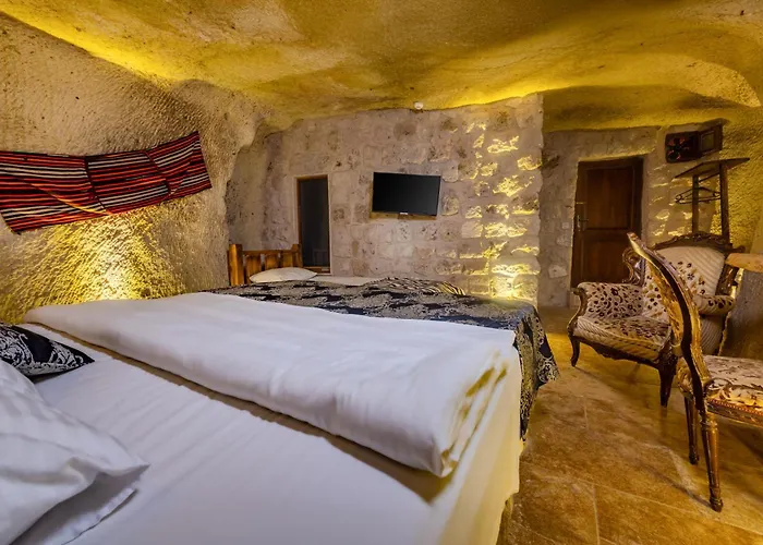 Lubberona Cave Cappadocia * Nar