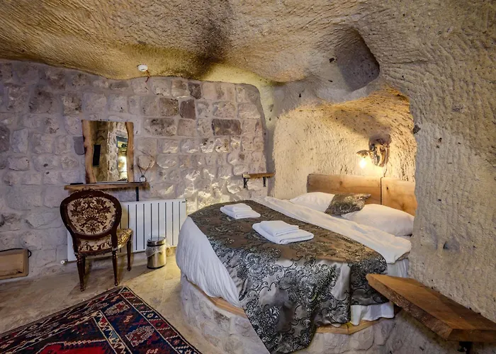 Lubberona Cave Cappadocia * Nar