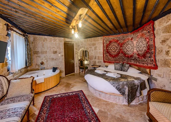 酒店 Lubberona Cave Cappadocia *